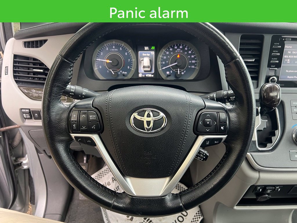 Used 2020 Toyota Sienna XLE AWD/4WD image 20