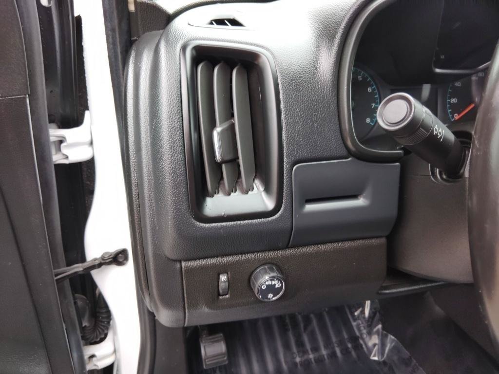 Used 2022 Chevrolet Colorado LT w/ Fleet Safety Package RWD image 17
