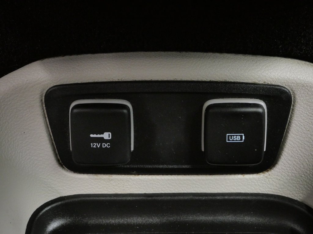 Certified 2017 Chrysler Pacifica Touring-L FWD image 30