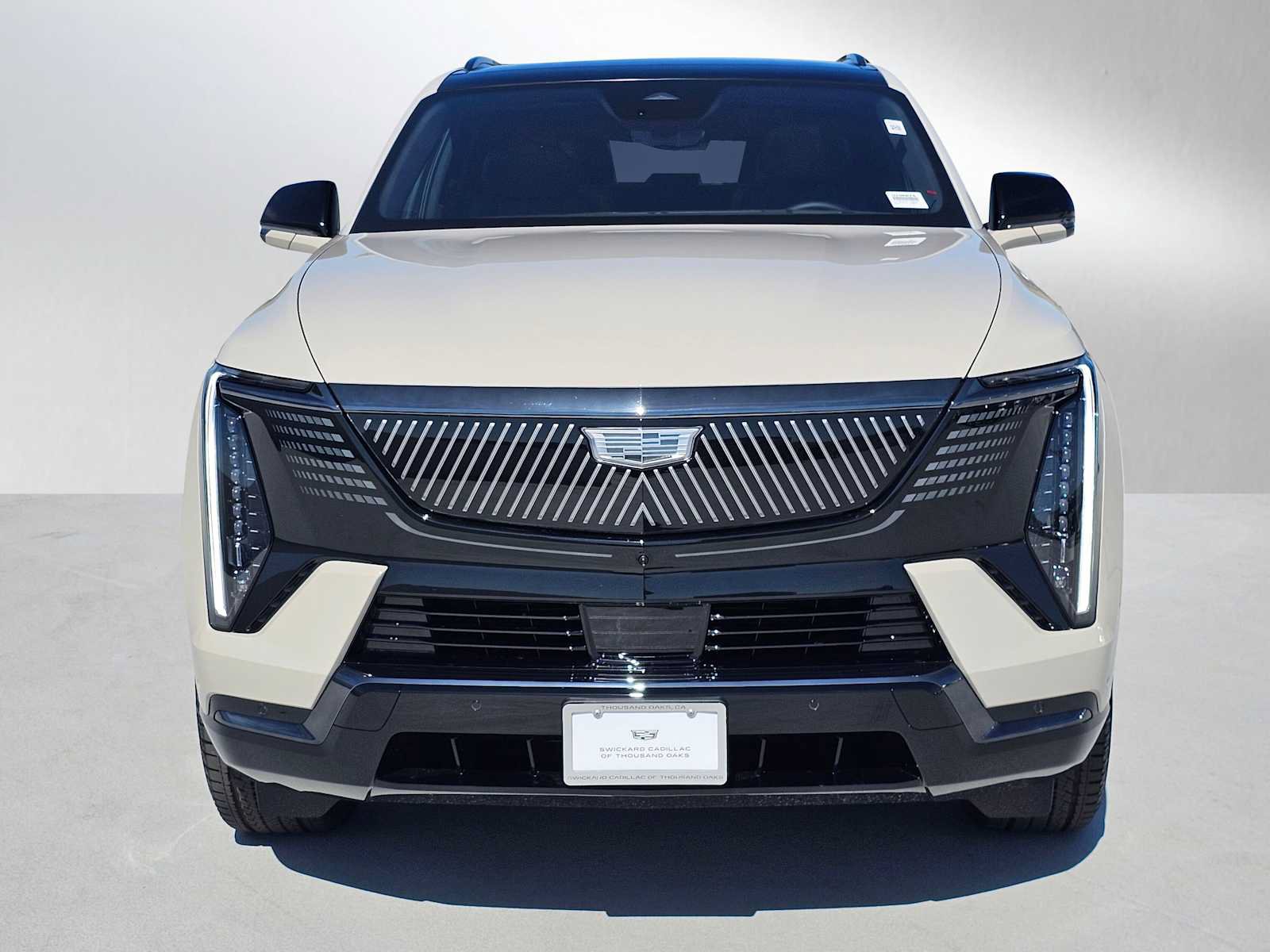 New 2026 Cadillac Escalade IQL Sport 1 w/ LPO, Floor Liner Package AWD/4WD image 8