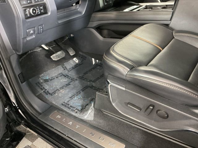 Used 2023 Ford F350 Platinum w/ FX4 Off-Road Package AWD/4WD image 20