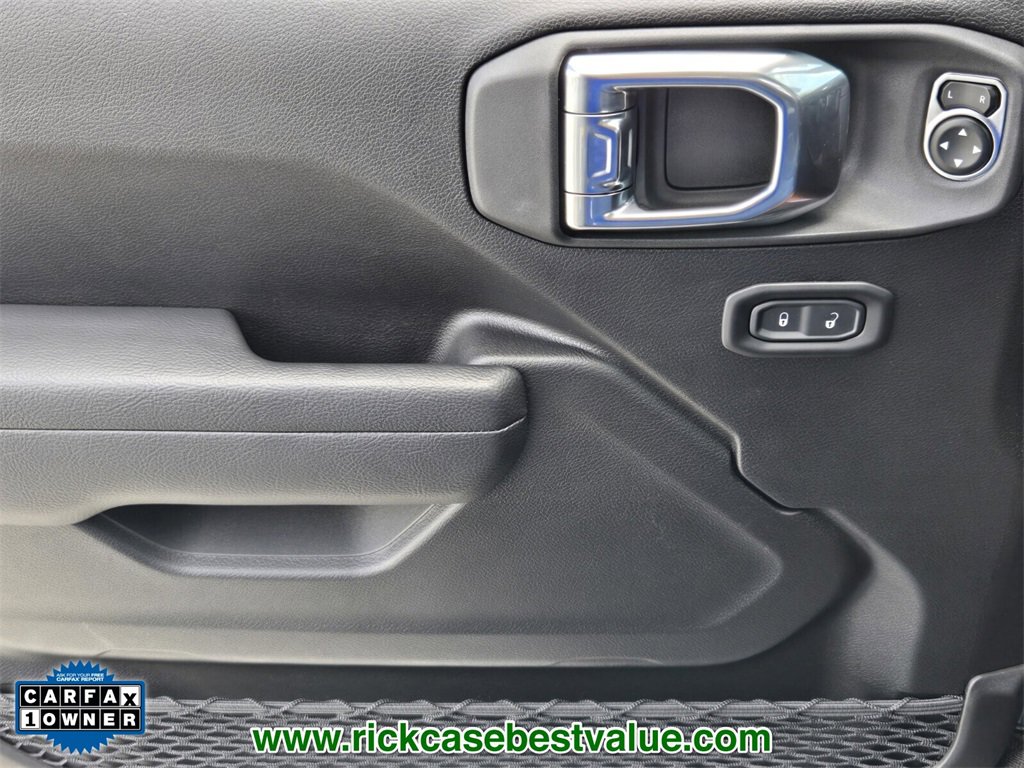 Used 2025 Jeep Gladiator Rubicon w/ Convenience Group image 33