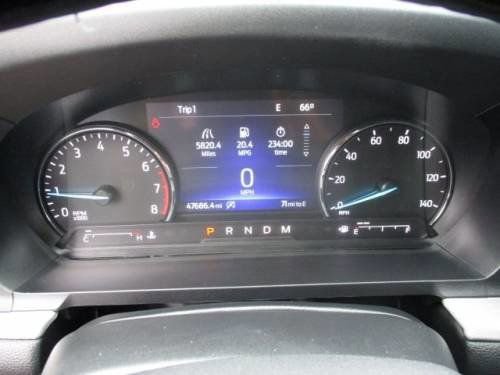 Used 2020 Ford Explorer XLT w/ Comfort Package image 8