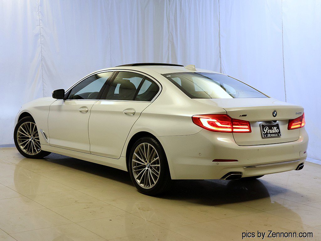 Used 2020 BMW 540i xDrive w/ Premium Package image 9