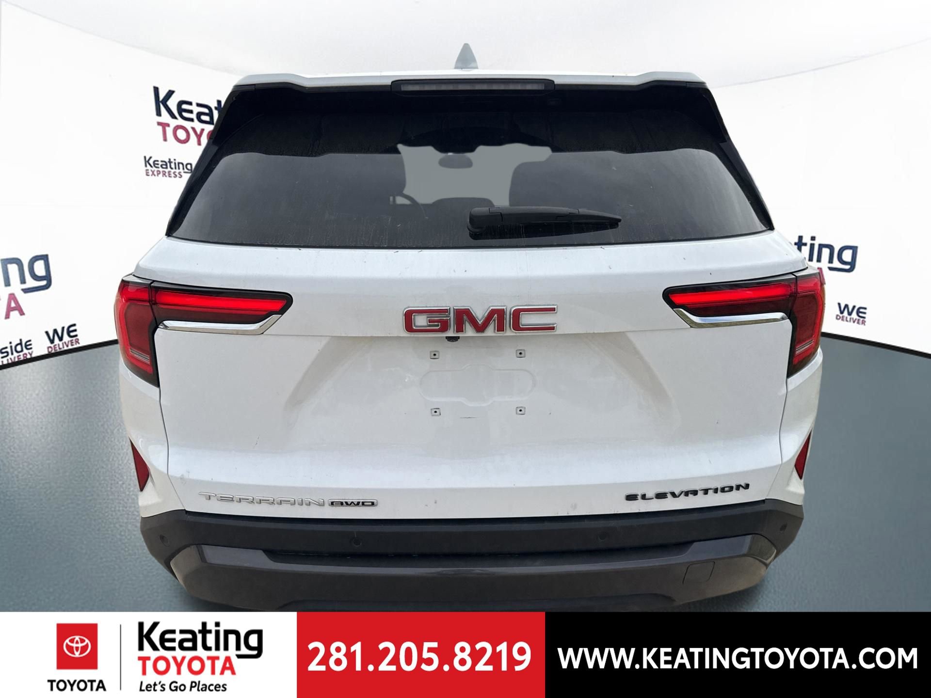 Used 2025 GMC Terrain Elevation image 6