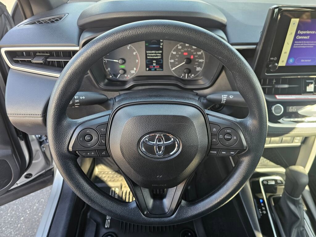 Used 2024 Toyota Corolla Cross AWD Hybrid image 26