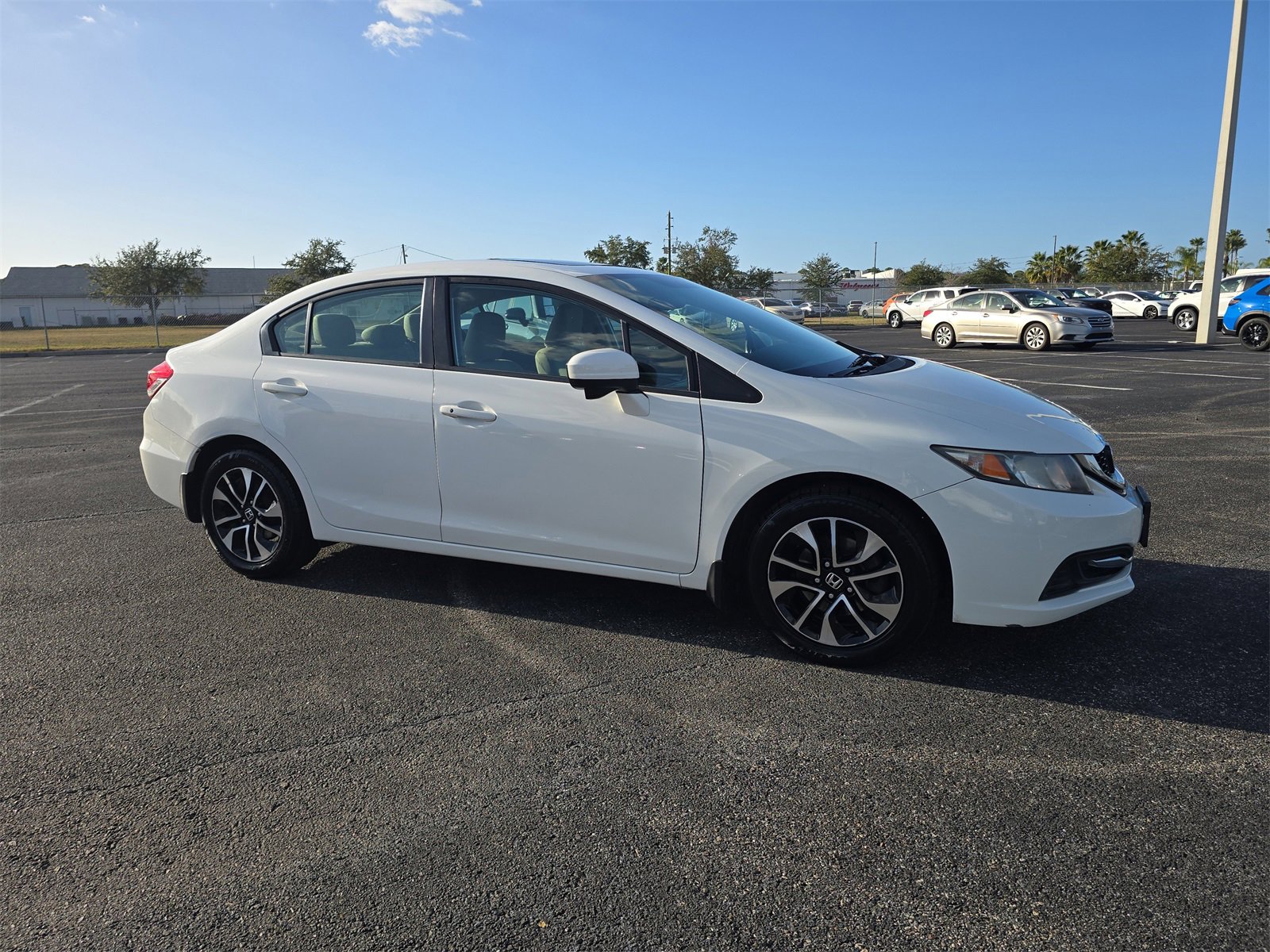 Used 2015 Honda Civic EX image 2