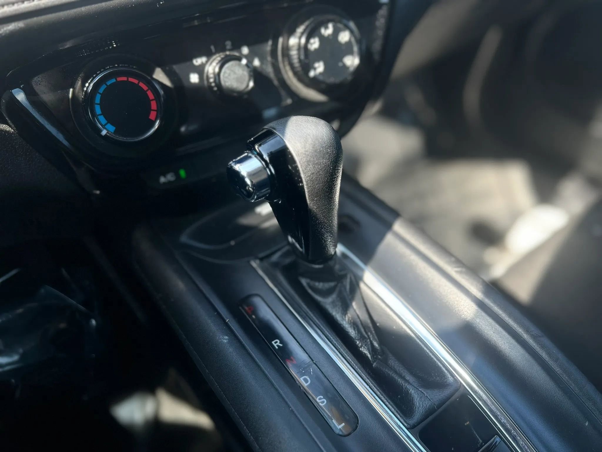 Used 2017 Honda HR-V LX image 21