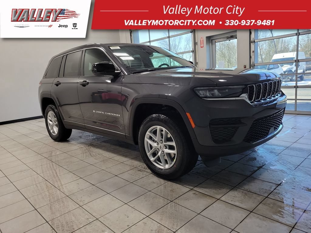 New 2026 Jeep Grand Cherokee Laredo X AWD/4WD image 1