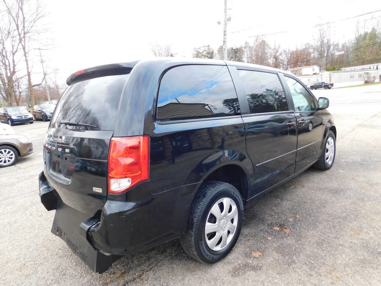 Used 2016 Dodge Grand Caravan SE w/ Quick Order Package 29E SE image 14