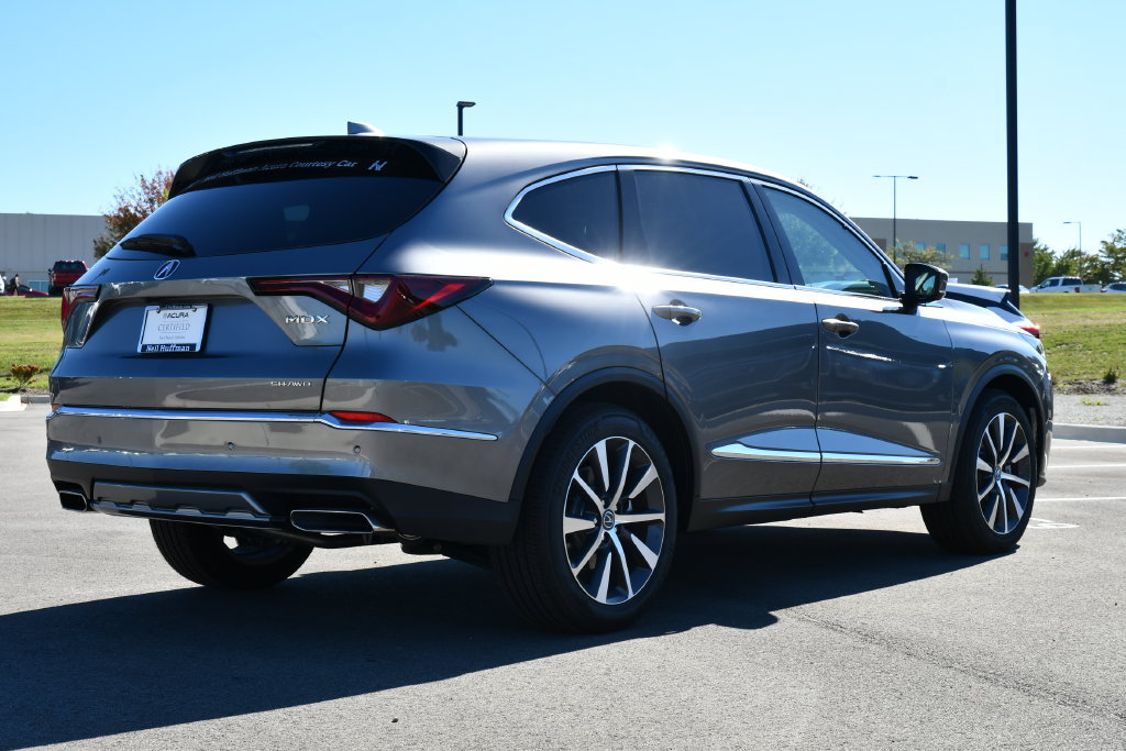 Certified 2026 Acura MDX w/ Technology Package AWD/4WD image 11