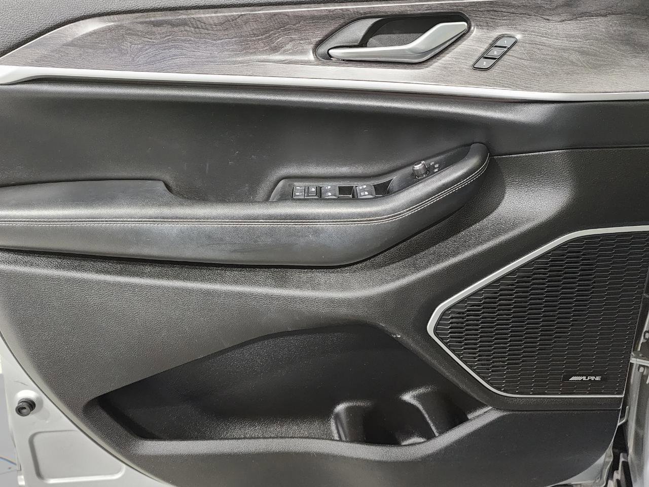 Used 2021 Jeep Grand Cherokee L Limited image 20