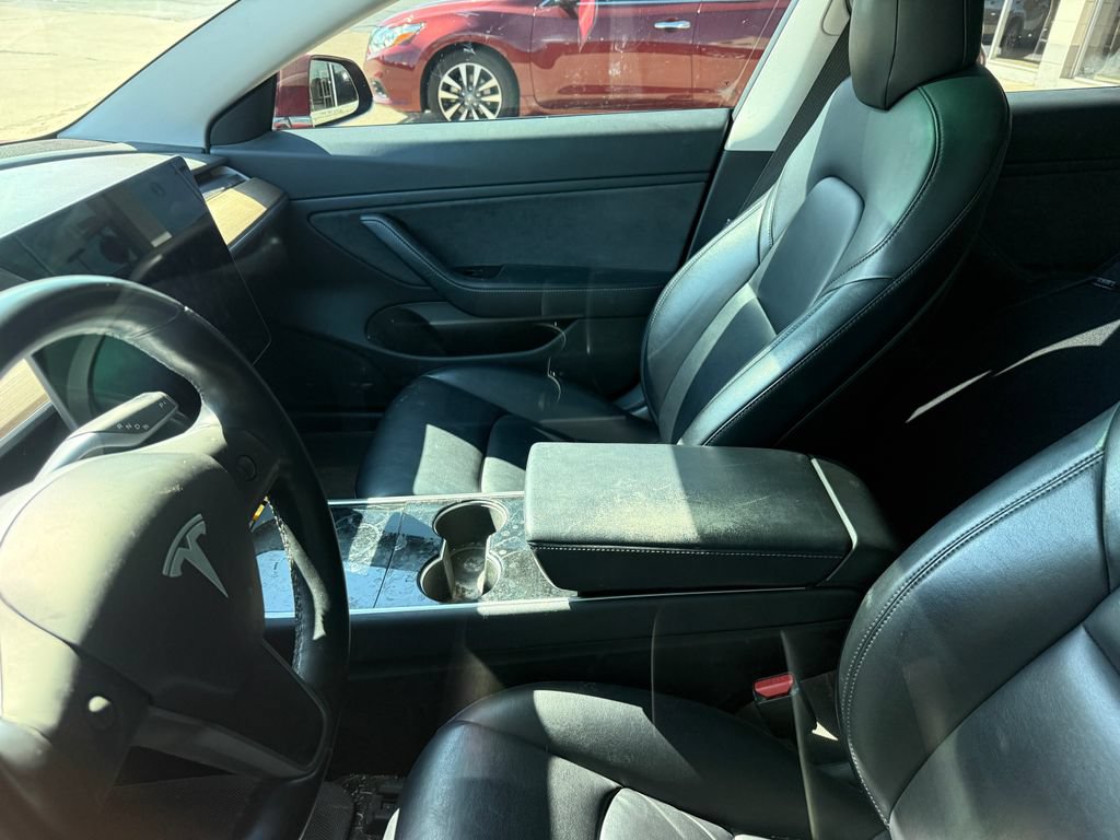 Used 2018 Tesla Model 3 Performance AWD/4WD image 3