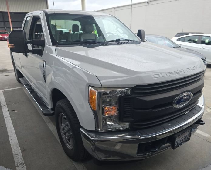 Used 2017 Ford F250 XL w/ Power Equipment Group image 5