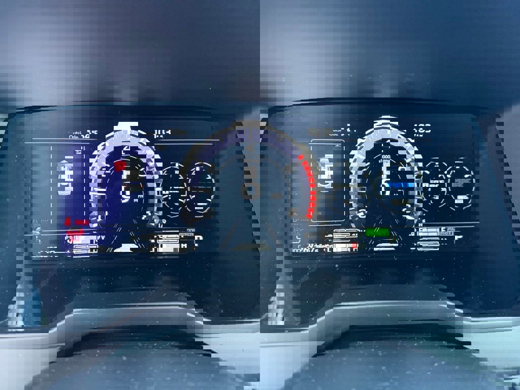 Used 2024 Toyota Sequoia Platinum image 11