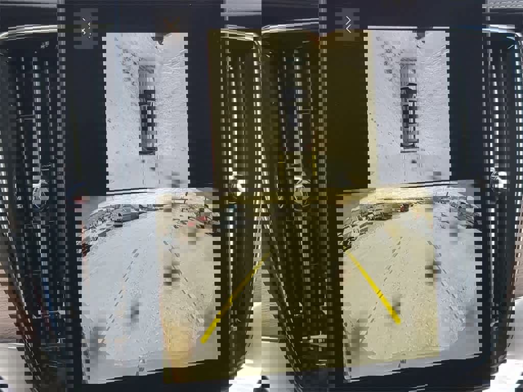 New 2026 Volvo XC90 B6 Plus w/ Protection Package Premier image 28