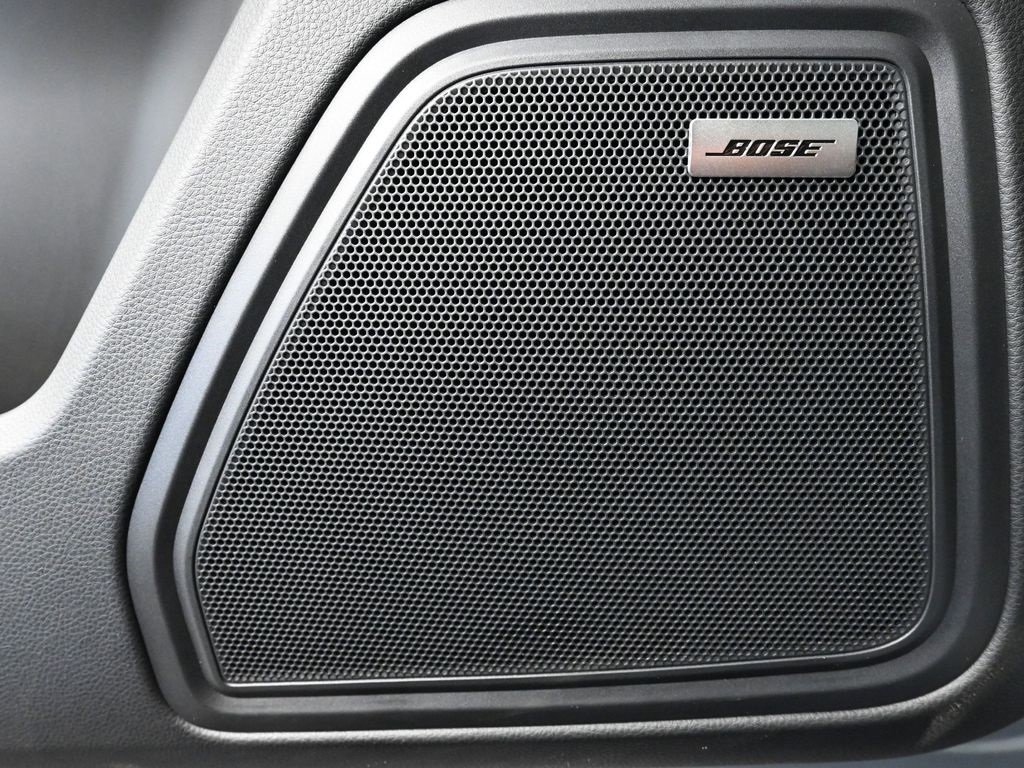 New 2025 Porsche Macan image 17