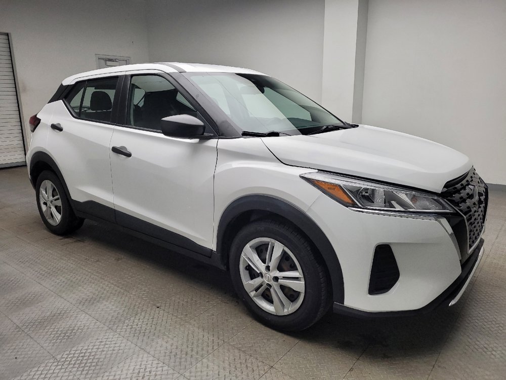 Used 2022 Nissan Kicks S FWD image 11