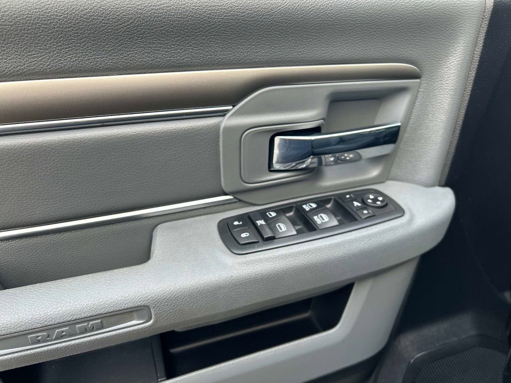 Used 2018 RAM 1500 Big Horn image 19