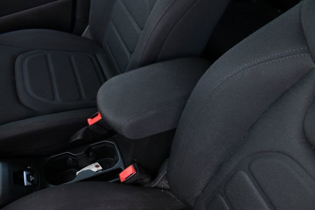 Used 2021 Jeep Renegade Latitude AWD/4WD image 17