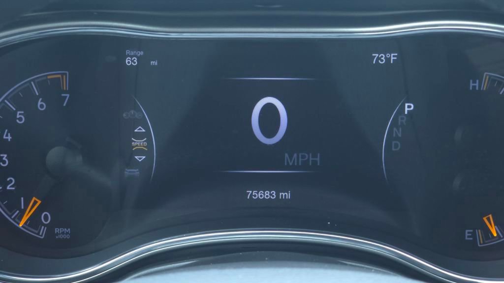 Used 2021 Jeep Grand Cherokee Limited image 30