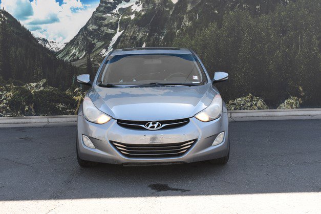 Used 2011 Hyundai Elantra Limited w/ Premium Pkg 5 FWD image 5