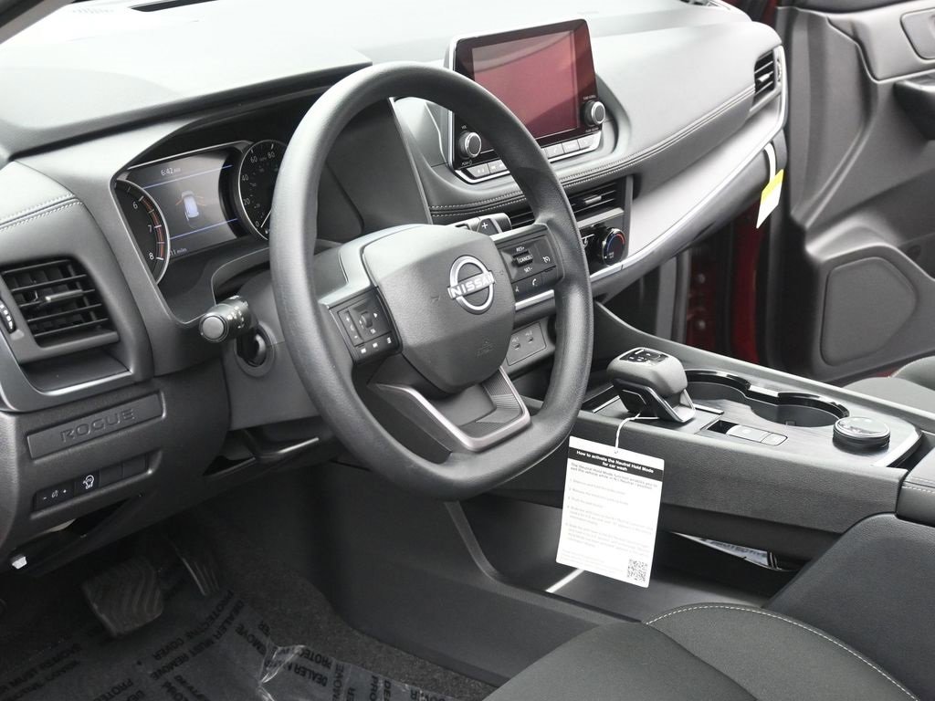 Certified 2025 Nissan Rogue S image 7