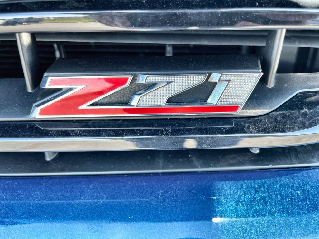 Used 2019 Chevrolet Silverado 1500 LT w/ All Star Edition image 29