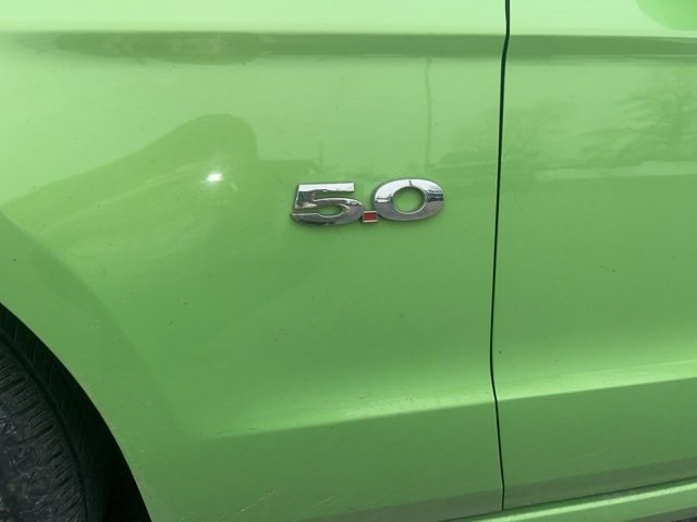 Used 2013 Ford Mustang GT Premium w/ Brembo Brake Pkg image 9