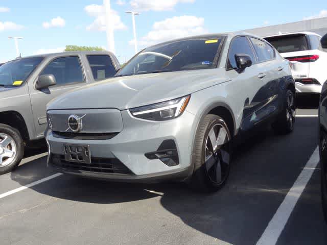 Used 2023 Volvo C40 P8 Recharge Ultimate image 1