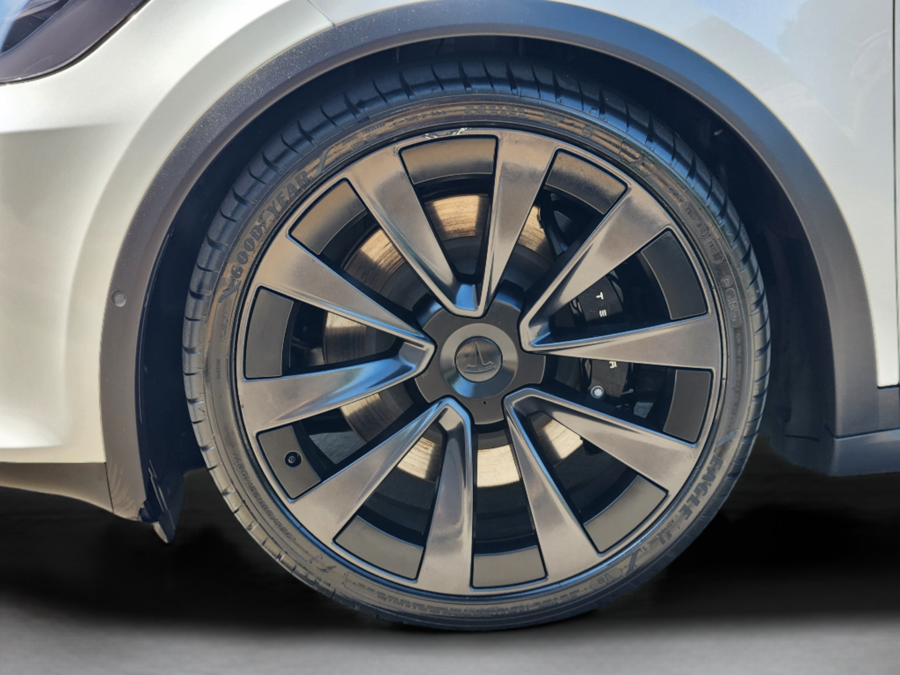 Used 2022 Tesla Model X Plaid AWD/4WD image 34