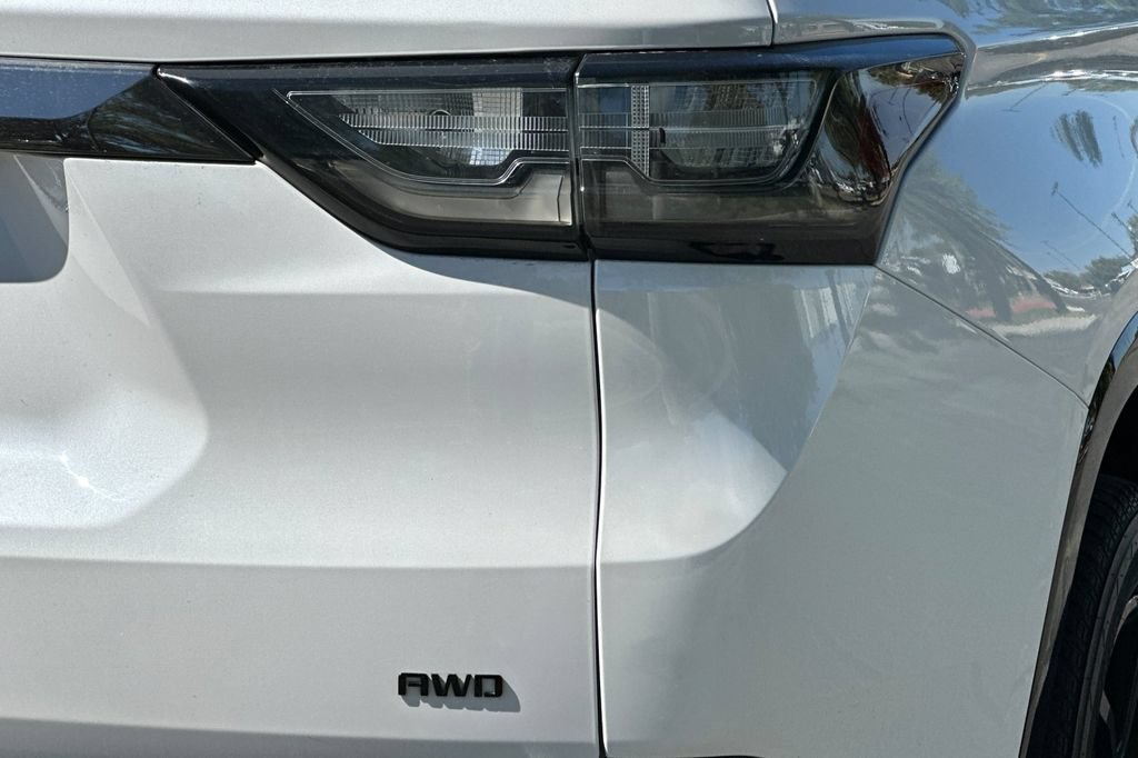 Used 2019 Chevrolet Traverse Premier w/ Redline Edition AWD/4WD image 30