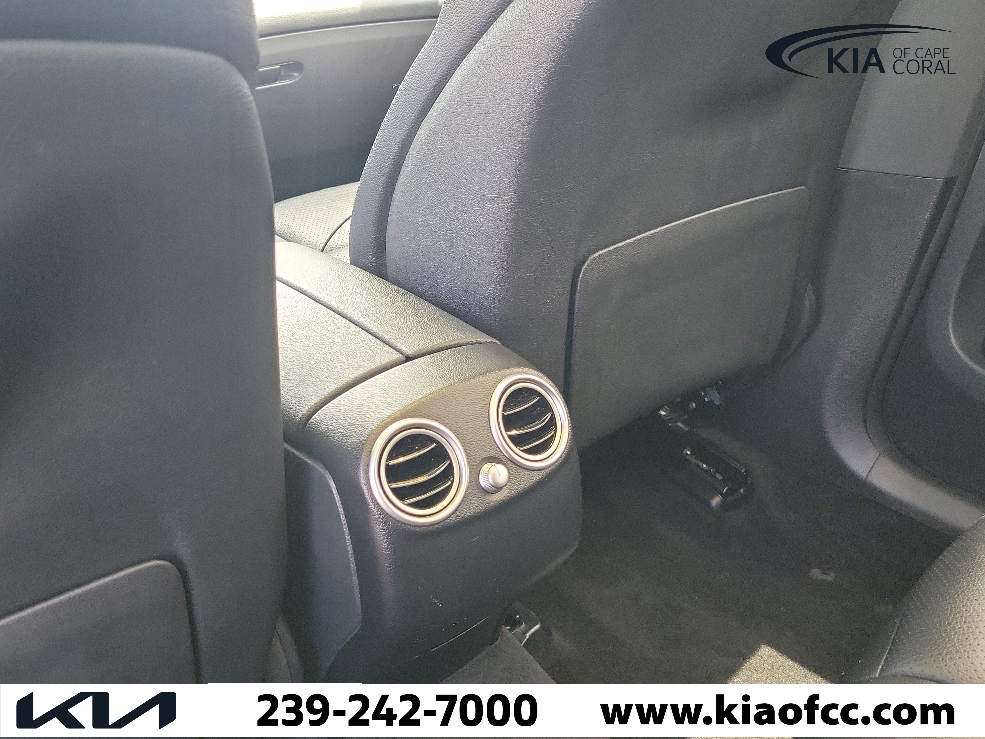 Used 2020 Mercedes-Benz GLC 300 image 14