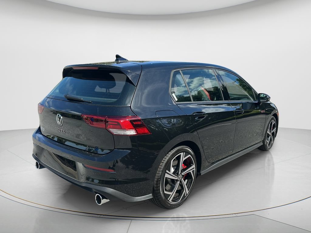 New 2026 Volkswagen GTI SE FWD image 5