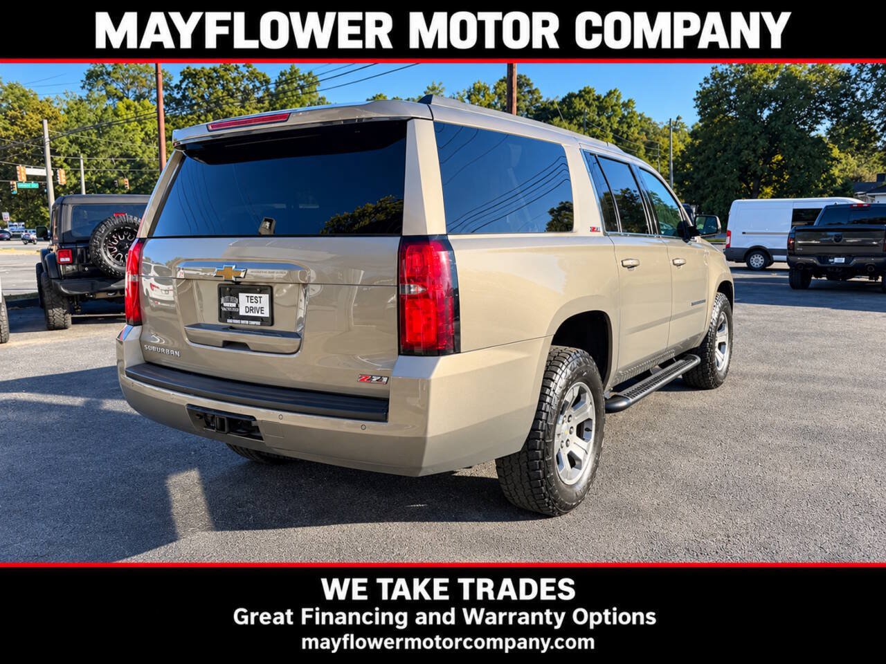 Used 2017 Chevrolet Suburban LT AWD/4WD image 4