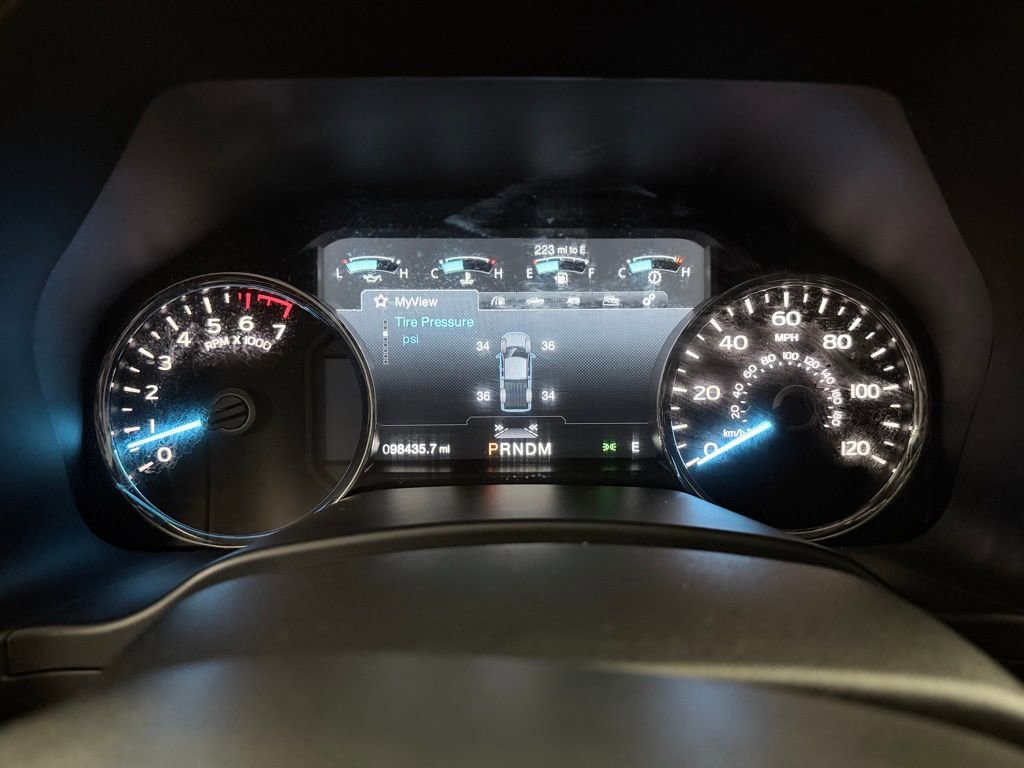 Used 2018 Ford F150 Platinum w/ Equipment Group 701A Luxury image 14