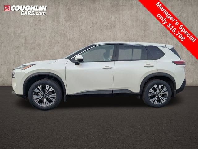 Used 2021 Nissan Rogue SV image 4