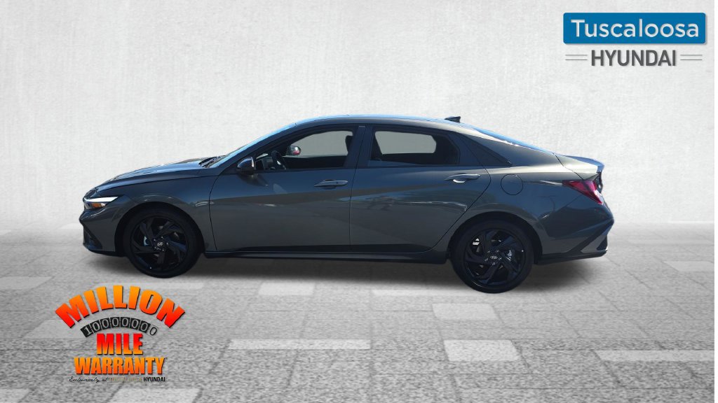 New 2026 Hyundai Elantra SEL Sport FWD image 5