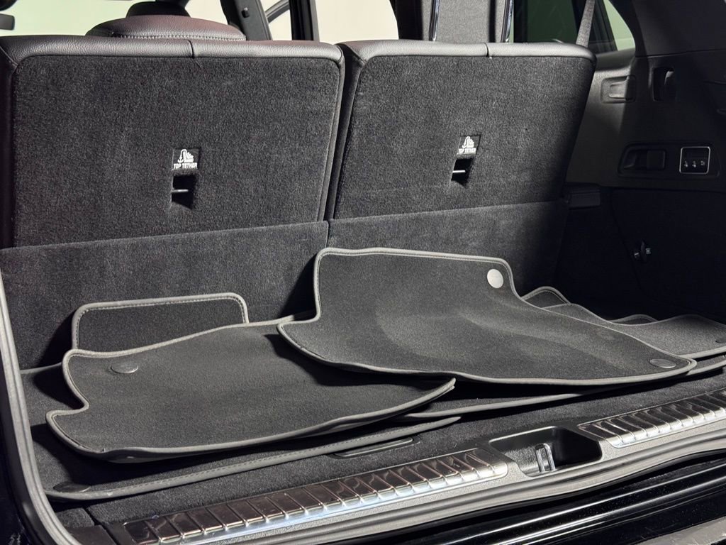 Used 2024 Mercedes-Benz GLS 450 4MATIC image 30