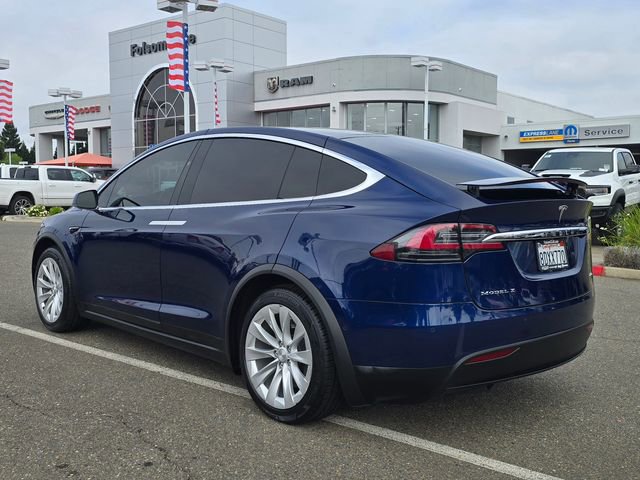 Used 2018 Tesla Model X 75D image 7