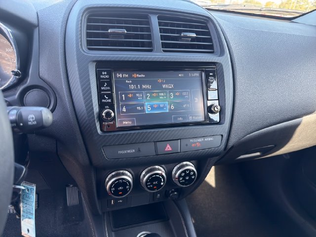 Used 2024 Mitsubishi Outlander Sport ES AWD/4WD image 20