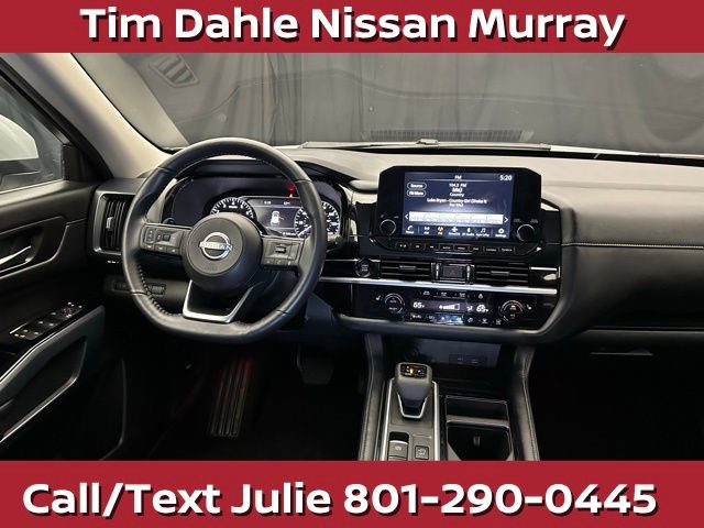 Used 2025 Nissan Pathfinder SL AWD/4WD image 20