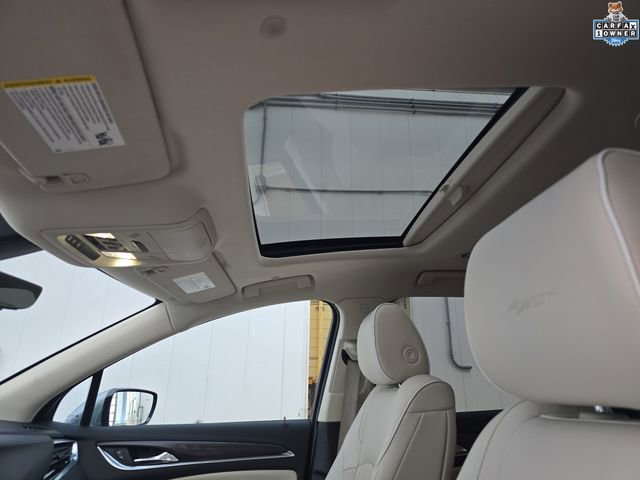 Used 2023 Buick Enclave Avenir w/ Avenir Technology Package image 20