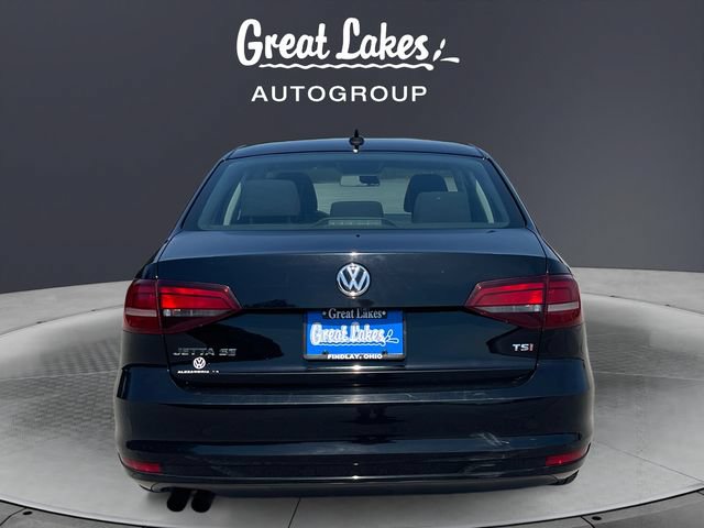 Used 2016 Volkswagen Jetta SE FWD image 4