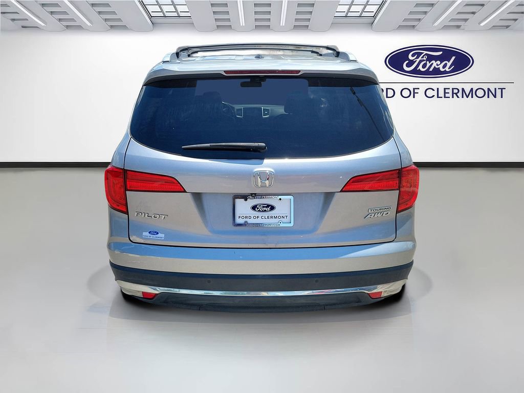 Used 2016 Honda Pilot Touring image 4