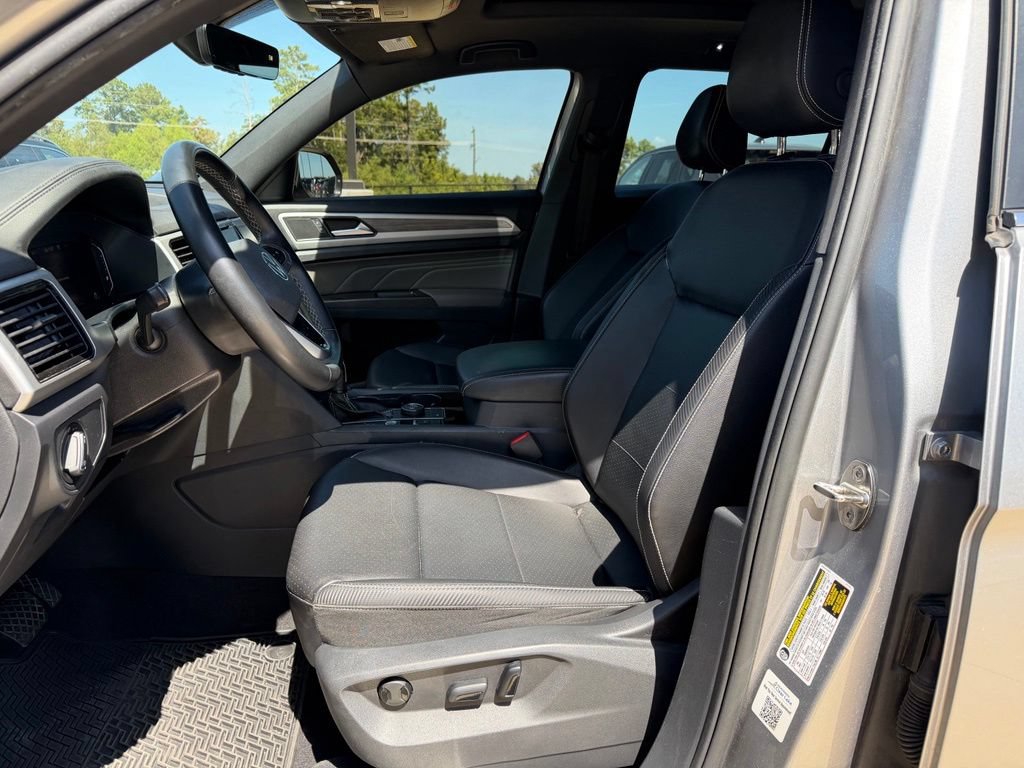 Used 2022 Volkswagen Atlas Cross Sport SE w/ Panoramic Sunroof Package AWD/4WD image 10