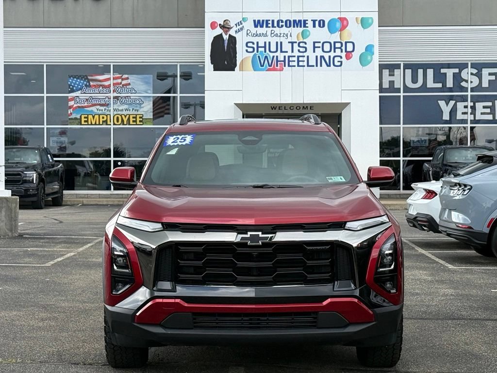 Used 2025 Chevrolet Equinox ACTIV w/ Safety and Technology Package AWD/4WD image 33
