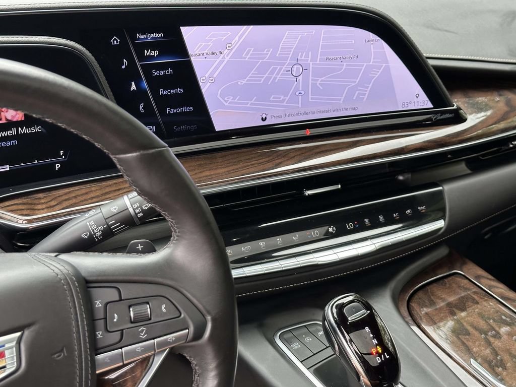 Used 2023 Cadillac Escalade Sport Platinum AWD/4WD image 9
