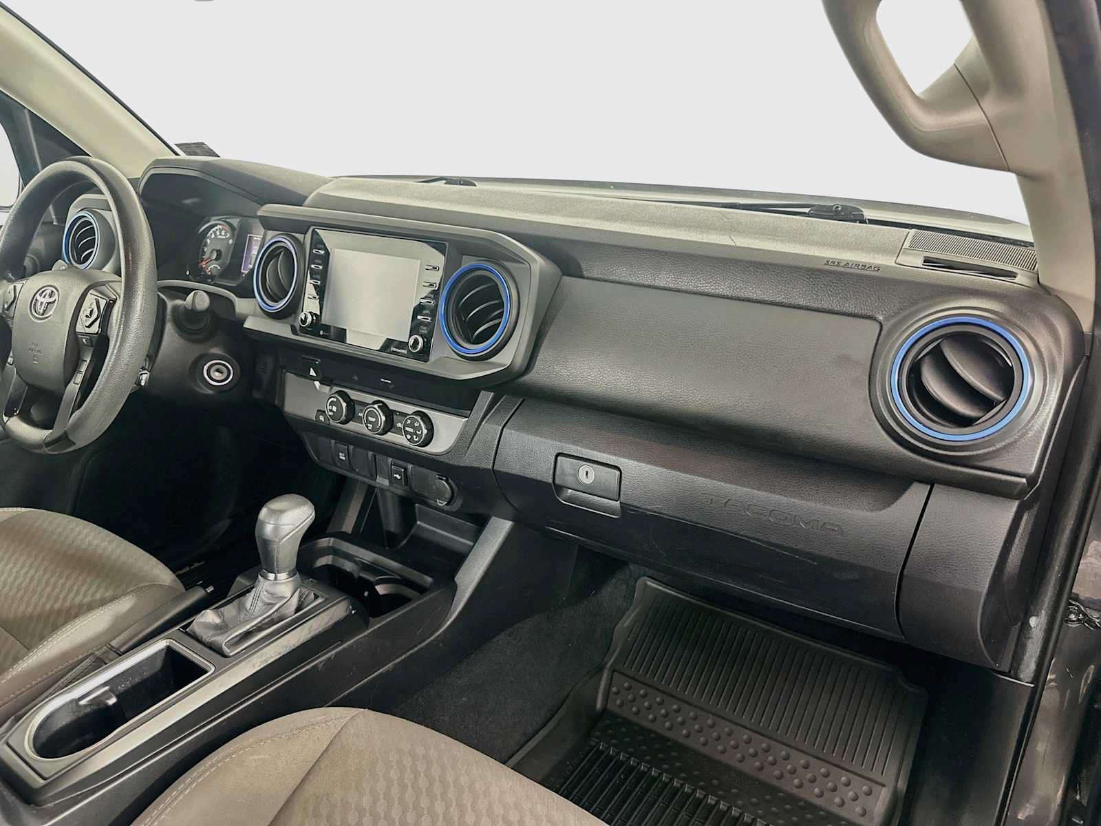 Used 2022 Toyota Tacoma SR RWD image 25