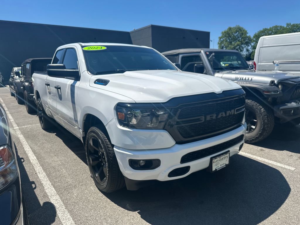 Used 2024 RAM 1500 Tradesman w/ Night Edition AWD/4WD image 4